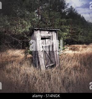 Hölzerne eingeweiht in Wüstung Chernobyl Nuclear Power Plant Zone der Entfremdung, Ukraine Stockfoto