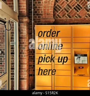 Amazon Locker Stockfoto