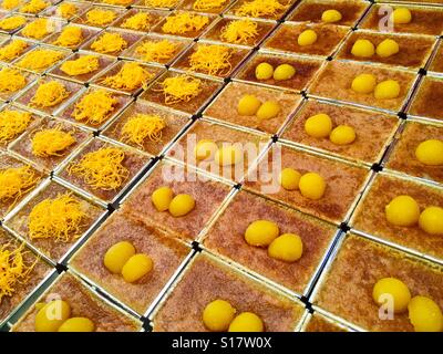 Berühmte Thai Pudding Pudding Dessert (Khanom Mo Kaeng), Phetchaburi, Thailand Stockfoto