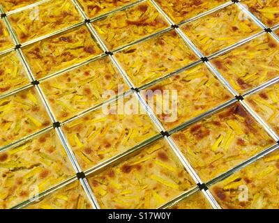 Berühmte Thai Pudding Pudding Dessert (Khanom Mo Kaeng), Phetchaburi, Thailand Stockfoto