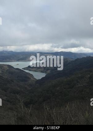 Lake Casitas in der Nähe von Ojai Kalifornien Stockfoto