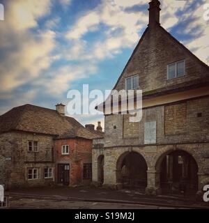 Alte Markthalle in Minchinhampton, Gloucestershire, England Stockfoto