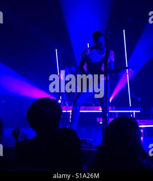 Old Dominion-Lead-Sänger, Matthew Ramsey, führt für ein Publikum in Peoria, Illinois. Stockfoto