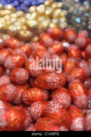 Schokolade-Folie eingewickelt Osterei Bonbons, USA Stockfoto