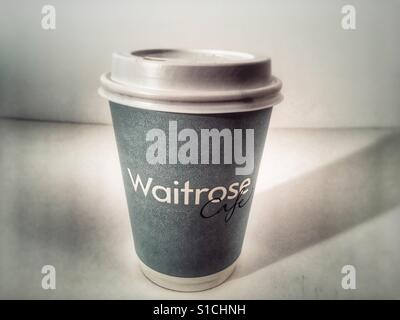 Waitrose gratis Kaffee Stockfoto