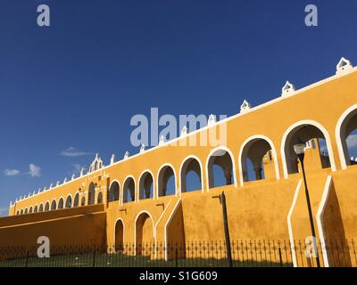 Kloster San Antonio De Padua, Convento De San Antonio De Padua, Izamal, Yucatan, Mexiko Stockfoto