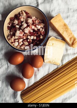 Zutaten für carbonara Stockfoto