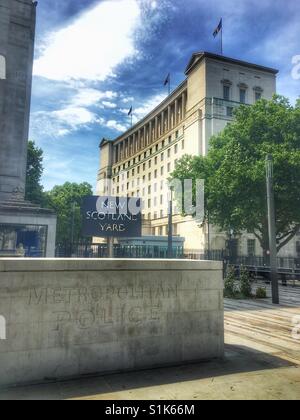 New Scotland Yard, London, UK. Hauptquartier der Metropolitan Police Stockfoto