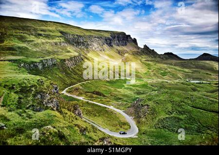 Kurvige Straße Der Quirang Schottland Stockfoto