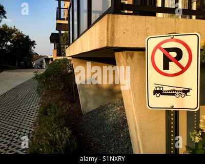 Feuer Route signage Stockfoto