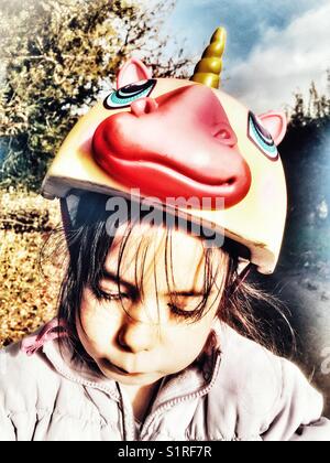 Raskullz Einhorn Fahrradhelm Stockfoto