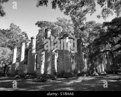 Ruinen einer alten Sheldon Kirche in South Carolina Stockfoto
