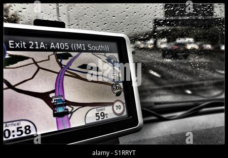 Sat Nav im Regen Stockfoto