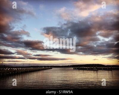 Greenport NY Hafen bei Sonnenuntergang Stockfoto