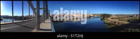 Panorama der Stadt Mora d'Ebre, Katalonien, Spanien. Stockfoto