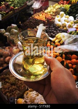 Oregano Tee im türkischen Stil Tasse Tee Stockfoto