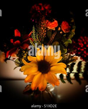 Stillleben Blumen in Glasvase Stockfoto