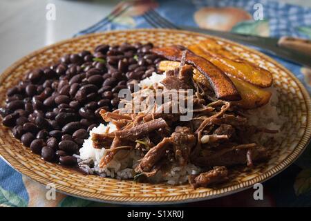 Typisch venezolanischen Gericht. Pabellon Criollo Stockfoto