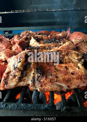 BBQ Ribs ohne Knochen Stockfoto