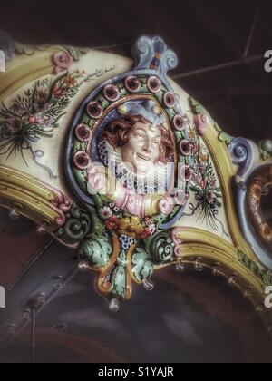 Gesicht eines Jester auf vintage Karussell Stockfoto