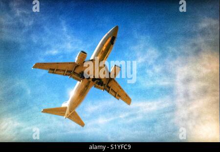 Overhead Jet Liner Stockfoto