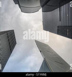 Hochhaus Bürogebäude in Admiralty, Central, Hong Kong Island. Im Uhrzeigersinn von oben: Champion Tower und ICBC Tower in drei Garden Road; Bank of China; Cheung Kong Center Stockfoto