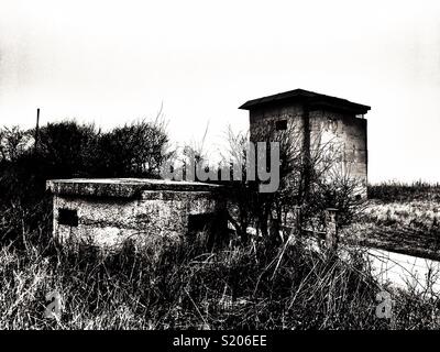 Wk 1 und WK 2 Verteidigungen, Bawdsey, Suffolk, England. Stockfoto