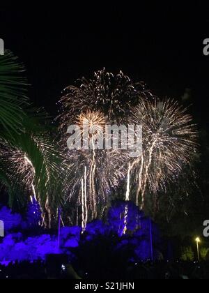 Feuerwerk am Nationalfeiertag in Montpellier, Frankreich Stockfoto