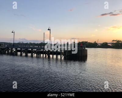 Wilmington Sonnenuntergang, von Cape Fear River, North Carolina, USA Stockfoto