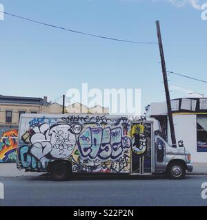 Graffiti Art Bus in Bushwick, Brooklyn Stockfoto