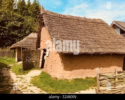 Schlamm Gebäude an Butser ancient Farm, South Downs National Park, Hampshire Stockfoto