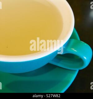 Tasse Kräutertee Stockfoto