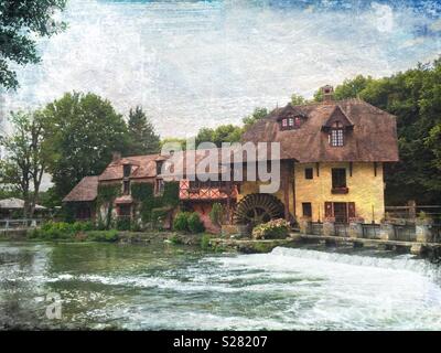 Fourges Mühle (Moulin de Fourges) auf dem Fluss Epte, Fourges, Normandie, Frankreich Stockfoto