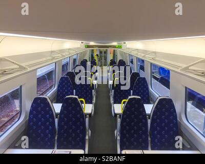 Scotrail Klasse 385 Innenraum Bild hohen Winkel Stockfoto