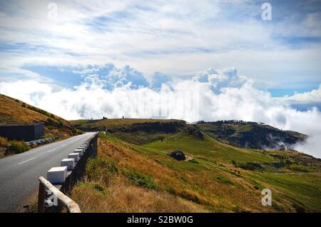 Straße nach Nirgendwo, Madeira Portugal Stockfoto