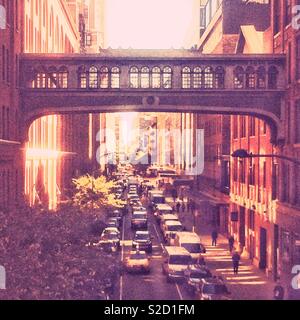 Chelsea Market Sky Bridge W 15. Straße, Chelsea, New York City, Vereinigte Staaten von Amerika. Stockfoto