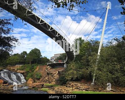 Unter Falls Park auf der Reedy Liberty Bridge. Greenville, South Carolina. USA Stockfoto