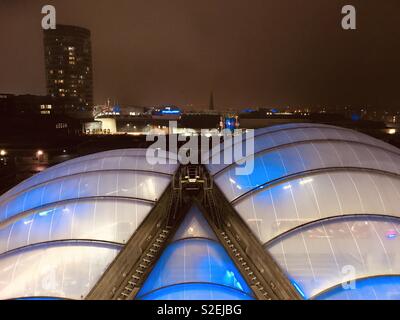 Die Aussicht von oben. Birmingham New Street Station Stockfoto