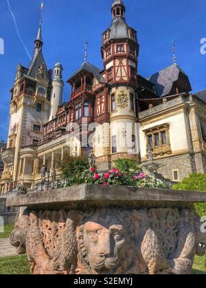 Schloss Peles in Sinaia, Rumänien. Stockfoto