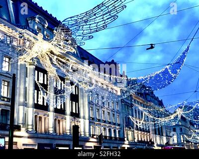 Weihnachtsbeleuchtung Regent Street London, England, Großbritannien Stockfoto