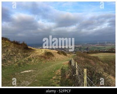 Blick von Zigarettenkippen Brow, Willingdon, Eastbourne, East Sussex im Winter Stockfoto