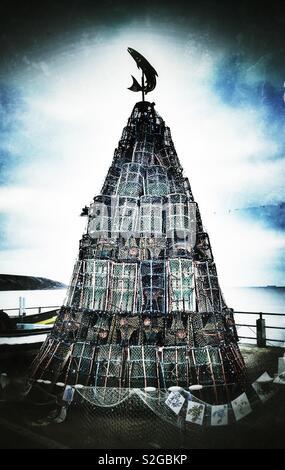 Weihnachtsbaum aus Hummer Töpfe durch die Fischer von Filey Stadt am Meer. Stockfoto