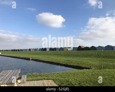 Strandhütten in Harwich, Essex, England Stockfoto