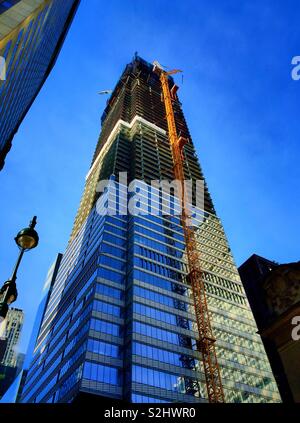 Ein Vanderbilt ist ein Wolkenkratzer im Bau in Midtown Manhattan, New York City, USA Stockfoto