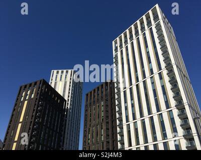 Hohe Gebäude auf Lewisham High Street in London, England, 27. Februar 2019 Stockfoto