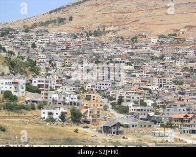 Majdal Shams ist ein Drusischen Stadt an den südlichen Ausläufern des Mt. Hermon, im Norden von den Golanhöhen, Israel Stockfoto