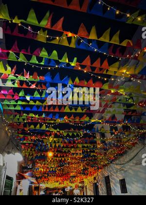 Getsemani Nachbarschaft in Cartagena, Kolumbien bei Nacht. Stockfoto