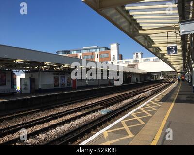 Bahnhof Surbiton, Surrey Stockfoto