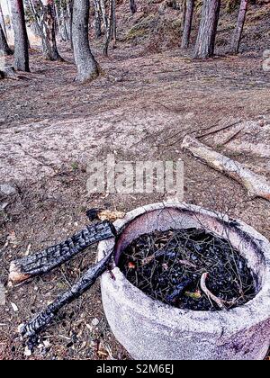 Feuerstelle, Bjorno Nature Reserve, Stockholmer Schären, Schweden, Skandinavien Stockfoto