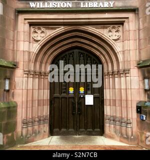 Eingang Williston Bibliothek, Mount Holyoke College, South Hadley, Massachusetts, Vereinigte Staaten von Amerika Stockfoto